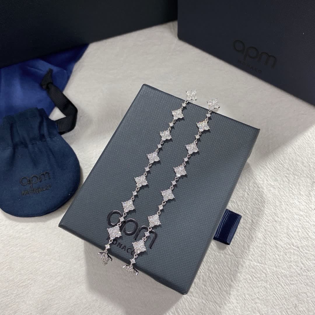 APM Monaco Elegant Diamond Earrings